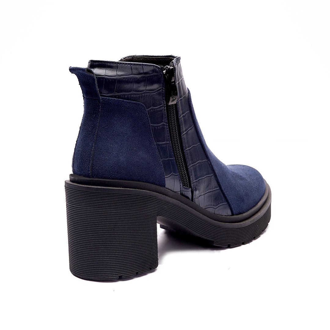Sude Heels Boots With Side Zipper - Dark Blue