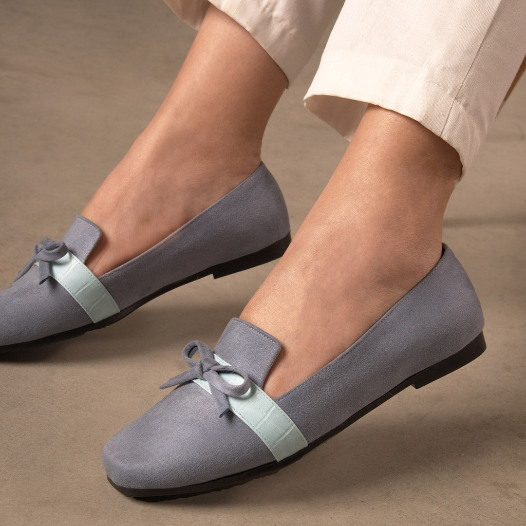 Elegant Suede with Bow Accent - Baby Blue