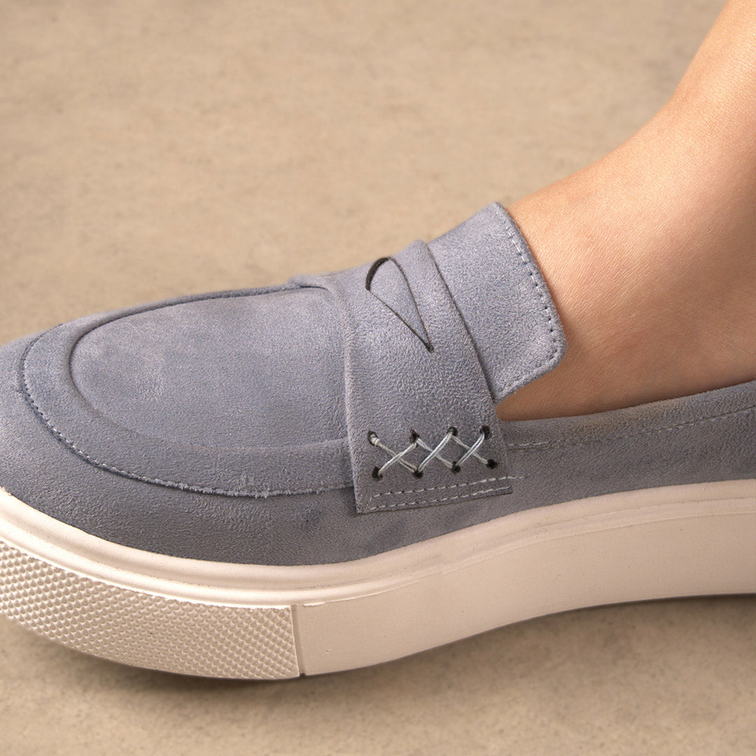 Lori Highland Loafers | baby blue