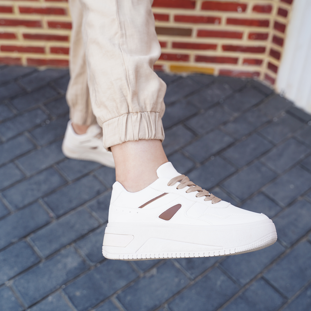 Magma | Laceup Sneakers - Beige