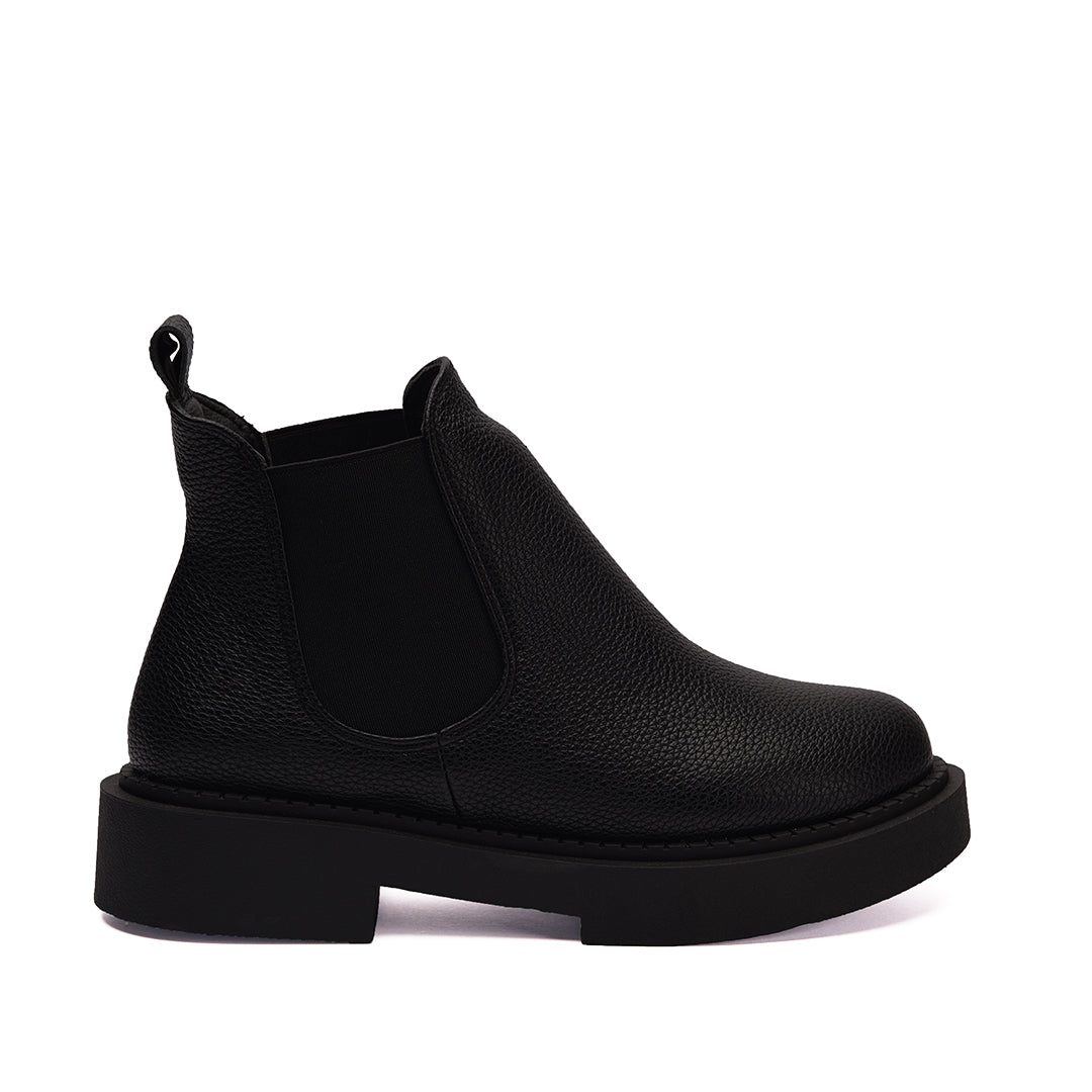 Leather Chelsea Half Boots With Elastic - Black