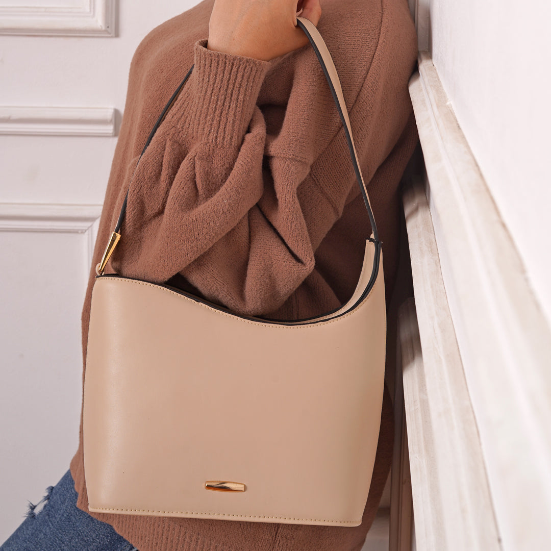 Curved Top Bag - Beige