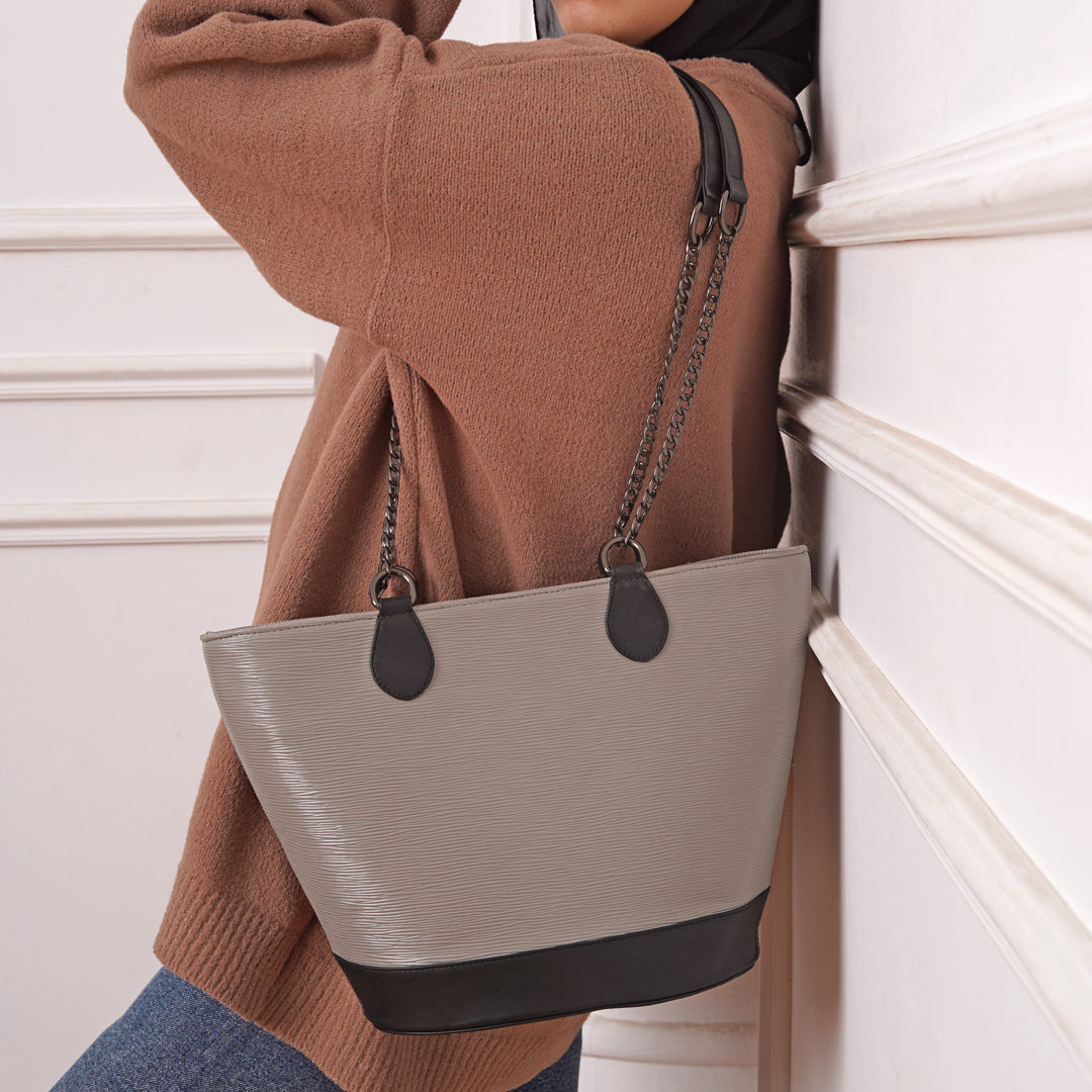 Tutote | Unique Texture Tote Bag With Chain - Gray