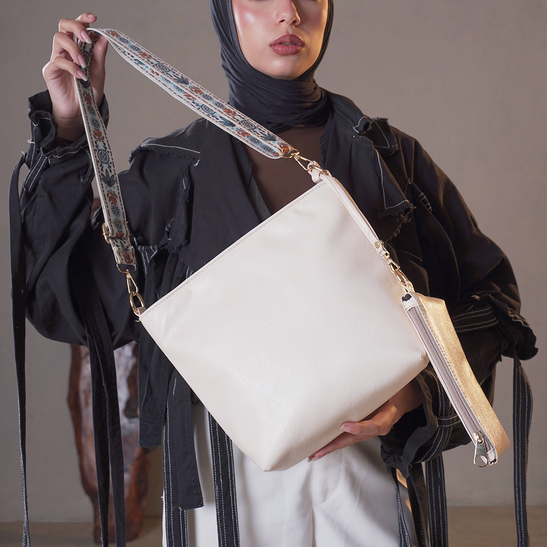 Plain Leather Bucket Bag With Extra Pocket - Beige