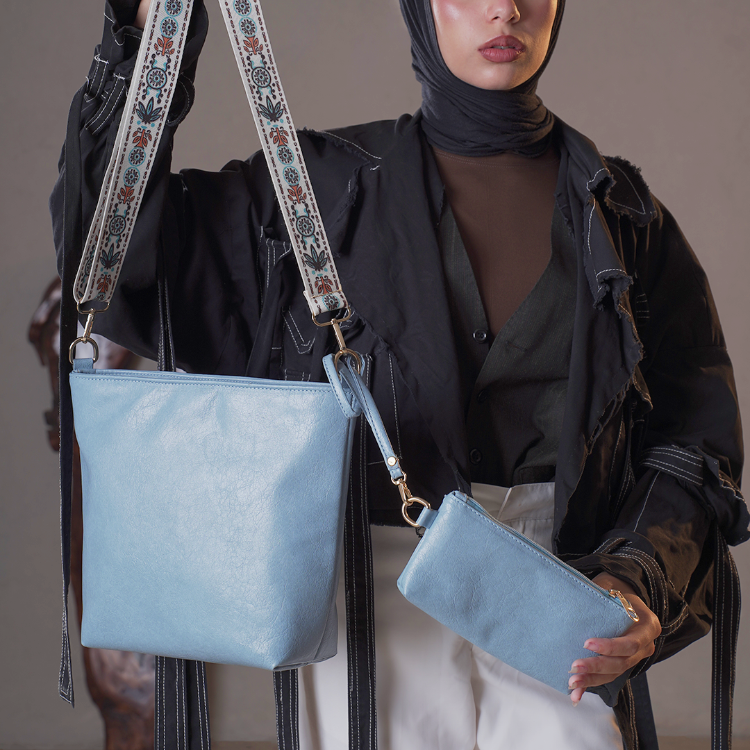 Plain Leather Bucket Bag With Extra Pocket - Baby Blue