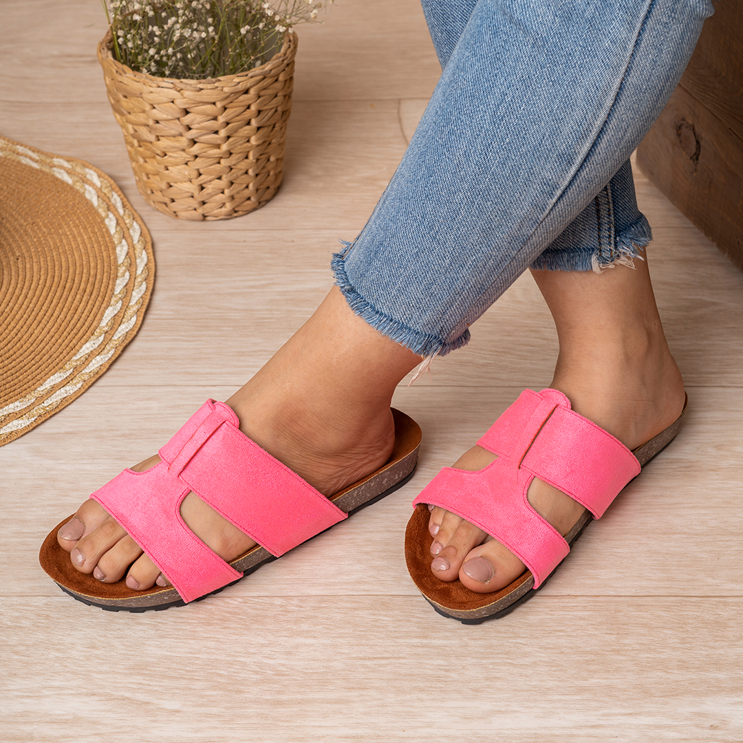 Craca | Stylish Upper Comfy Slides - Fushia