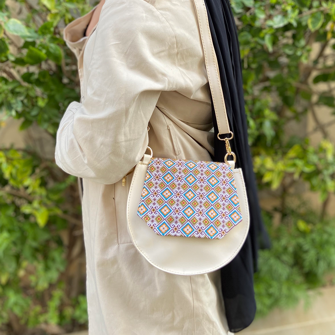 Stylish pattern fold leather cross bag - Beige