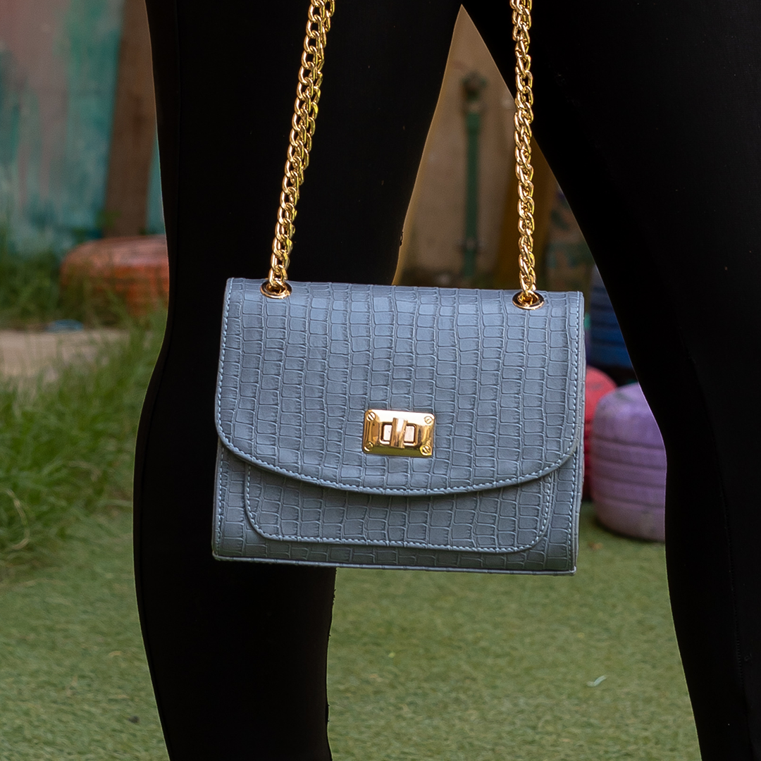 Glowy | Chained Croco Cross Bag - Blue