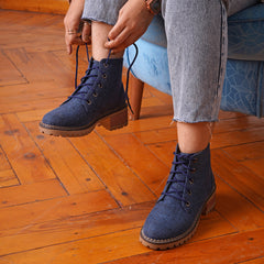 Low Heel Suede Lace Up Boots - Dark Blue