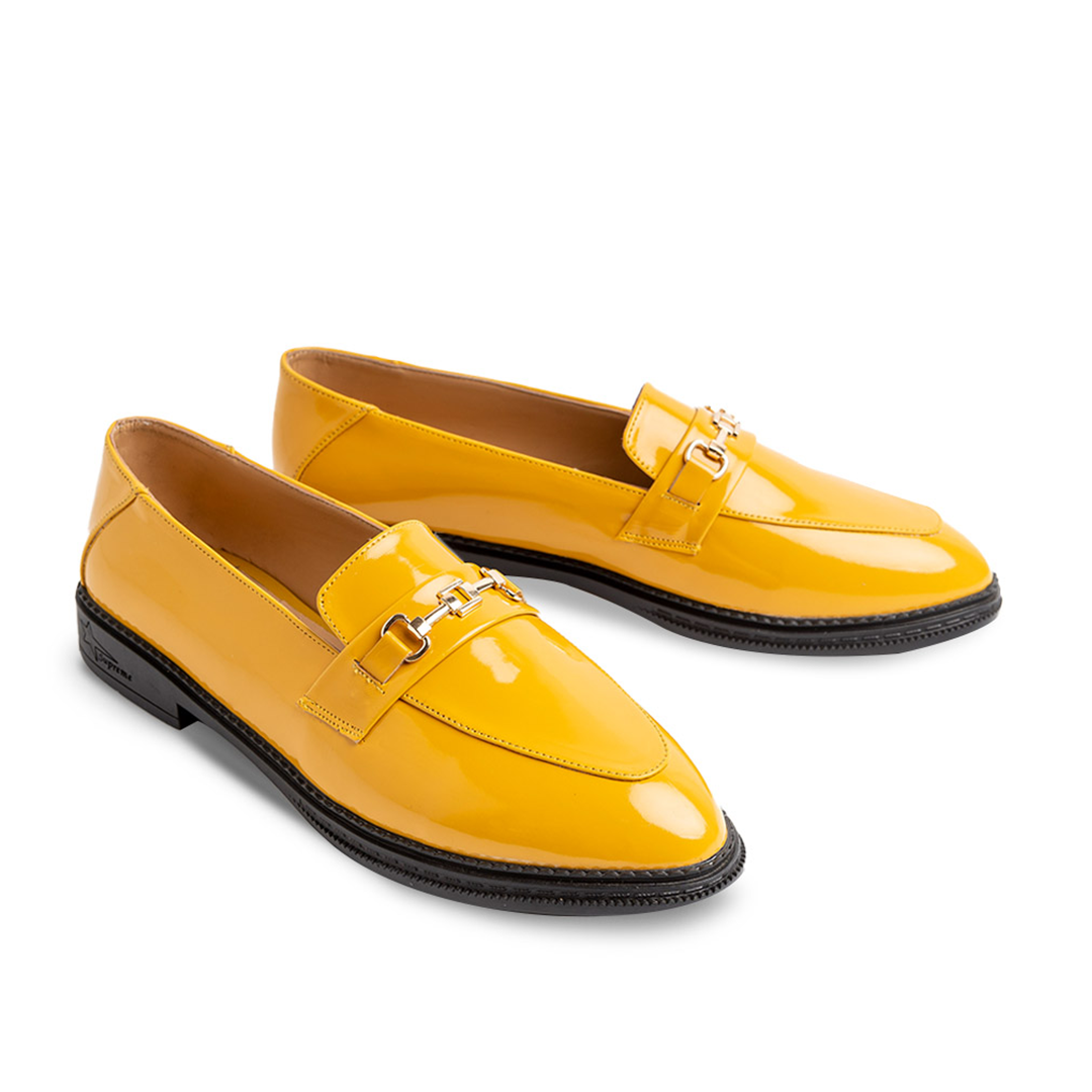 Verne Leather Women Pointy Moc Toe Flats With Low Heel - Yellow