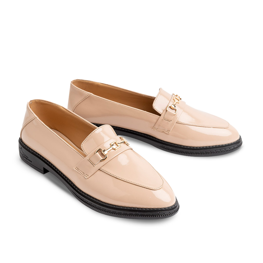 Verne Leather Women Pointy Moc Toe Flats With Low Heel - Beige