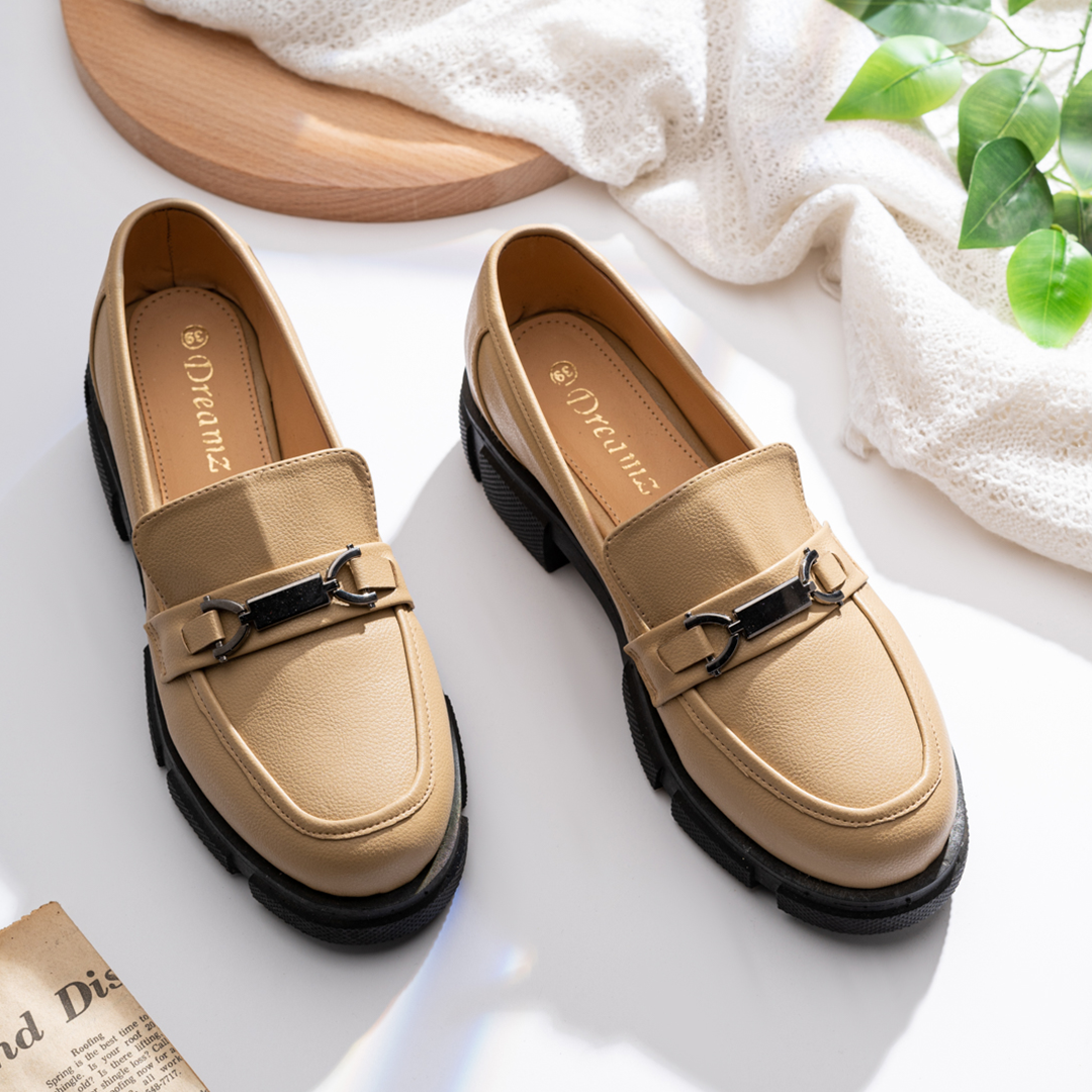 Plain Leather Moc Toe Platform Loafers - Beige